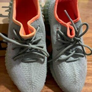 Yeezy Boost 350 v2 Desert Sage